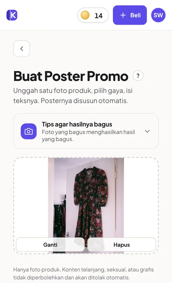 Formulir poster promo dengan foto produk terunggah dan gaya poster pertama terpilih